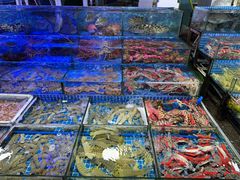 -霞涌市场海鲜摆卖区
