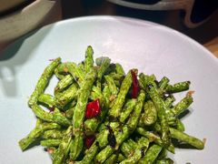 -蜜桃餐厅·伴山(绿宝广场店)