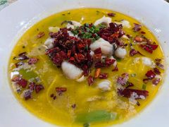 -香山湖家家宴(中山陵店)