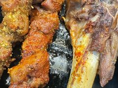-丁里羊肉小镇(天鹅湖总店)