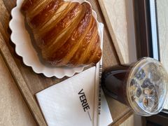 -VERIE BAKEHOUSE