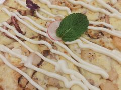金枪鱼海鲜薄饼-ROIIN用心(武汉首店)