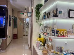 -维乐口腔(美维云门诊陆家嘴店)