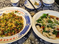 -旺角小渔村·海肠捞饭开创者(环山路店)