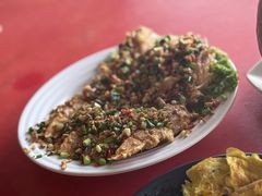 -大树下海鲜饭店