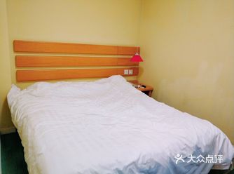 来几张酒店图片 在**APP上预订了这家如家