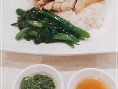 -香港新发烧腊茶餐厅(水围店)