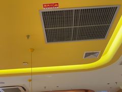 -小鱼小牛·鱼牛干锅·脆鱼火锅(世欧广场店)