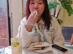 -必胜客(赛格国际购物中心店)