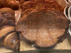 -HOT CRUSH趁热集合·现烤面包(环球港店)