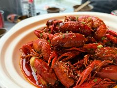 -肥肥虾庄·金牌油焖大虾(杨园滨江时代walk店)