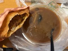 -穆彦华逍遥镇胡辣汤(岗坡路店)