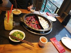 -纸盐河码头火锅(十八梯店)