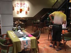 大堂-黄远堂凤梨酥·伴手礼(中山路六店)