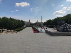 -龙谕酒庄