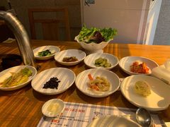 配烤肉小菜-紫霞门韩国料理烤肉(深南东路店)