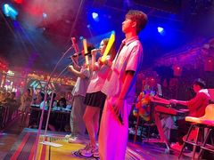 -喜鹊音乐酒馆(西街店)