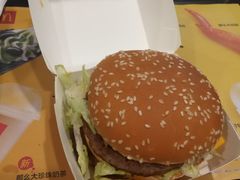 -麦当劳(小白楼店)