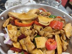 干锅肥肠-土匪鱼酒店