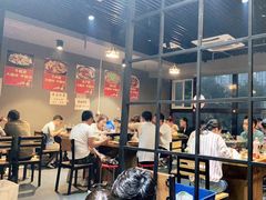 大堂-范贤光鸡公煲(平乐园总店)