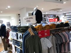 -优衣库(哈尔滨中央大街店)
