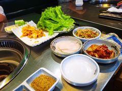 -豚豚猪村烤肉·韩国烤肉(总店)