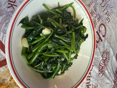 -川流不息·地道川菜·小龙虾(新松江路店)