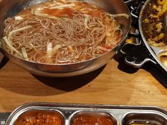 -青瓦炭韩潮烤肉(花园道店)
