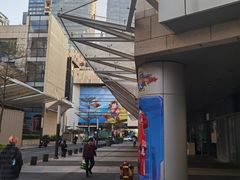-中航城君尚购物中心