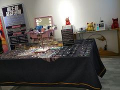 -肆兮眼镜·蔡司·徕卡战略合作店(大坪店)