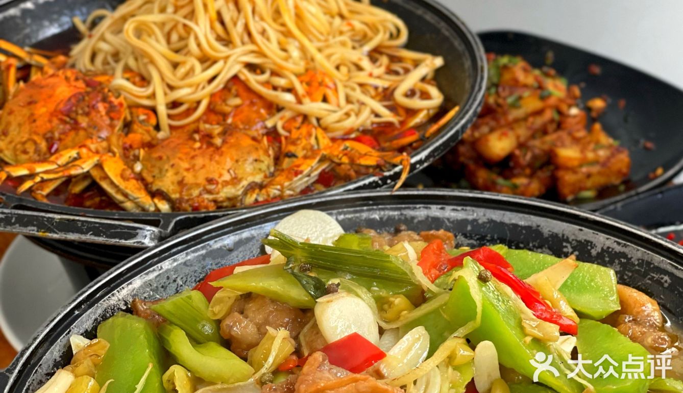 昆明🦀️海鲜专门店的辣炒大闸蟹 能甩几碗🍜