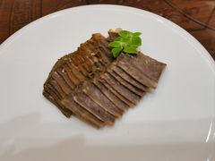 鲁宴特色酱牛肉-鲁宴·鲁煨黄河生态大鲤鱼(月坛店)