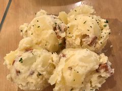 -必胜客(WOW西丽店)