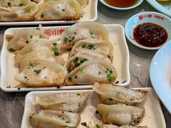 -小姜锅贴(凤凰街店)