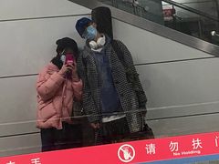 八一广场地铁站-爆炸头阿姨小四川正宗川味小吃(无任何分店)