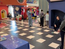 -MELAND CLUB亲子乐园·派对·餐厅(北京芳圆里ID MALL店)