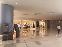 -奈雪的茶(国金中心店)