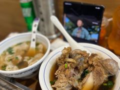 -老谢野馄饨(延安路店)