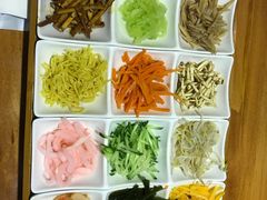 -怪噜范·老贵阳街头名小吃(鸿通城店)