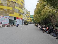 -经纬汇-停车场