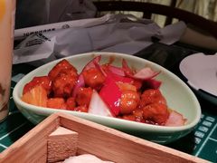 菠萝咕噜肉-粤港湾砂锅粥·宵夜(宝龙店)