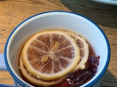 -蜜桃餐厅·伴山(湖滨商业街店)