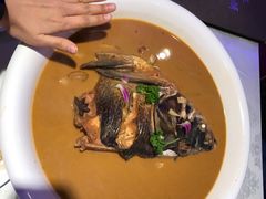 -阿三鱼头泡饼·家常菜