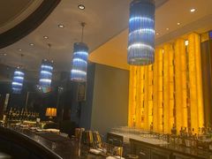 -龙虾酒吧扒房(宁波香格里拉店)