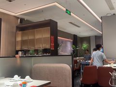 -老长沙湘菜馆(凤凰路店)
