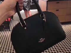 -COACH蔻驰(盛京奥特莱斯店)