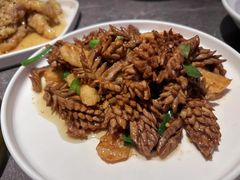 -闫府私房菜·老字号(恒隆店)