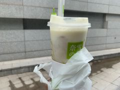 -奈雪的茶(花城汇中区PRO店)