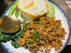 泰式夹抛猪肉碎-金厨泰国餐厅·全泰籍厨师料理(拱北店)