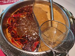 -左庭右院鲜牛肉火锅(金山万达店)
